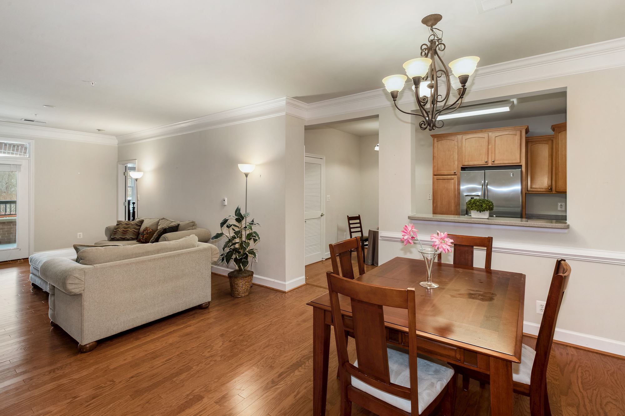 Just Sold Heritage Hunt Active Adult Condo for 310,000 Chris Ann